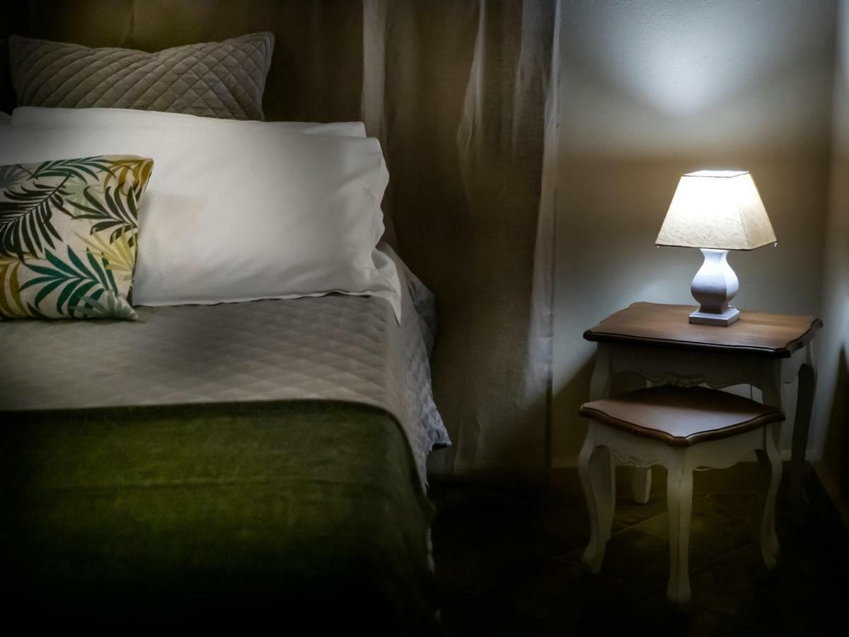 Locanda Sant'Antonio Aci SantʼAntonio Екстериор снимка