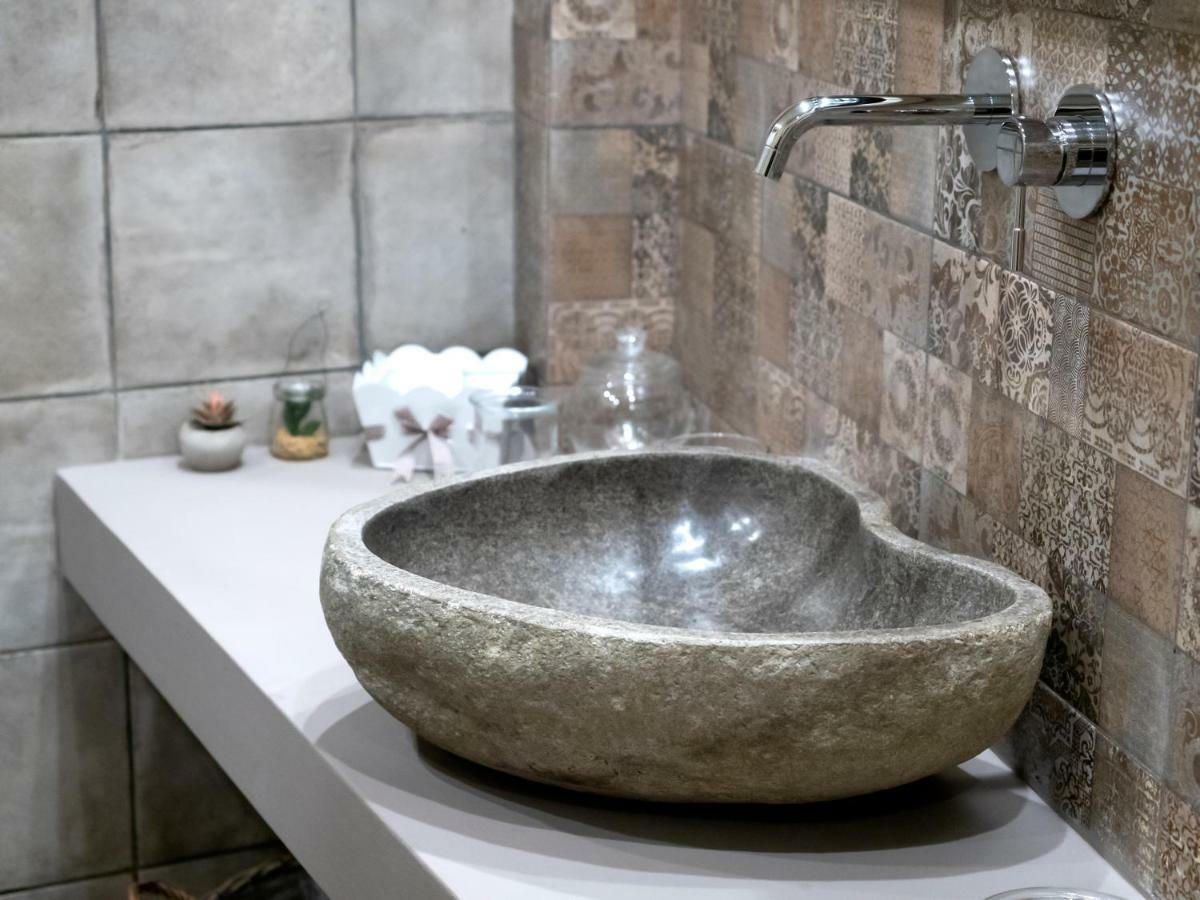 Locanda Sant'Antonio Aci SantʼAntonio Екстериор снимка