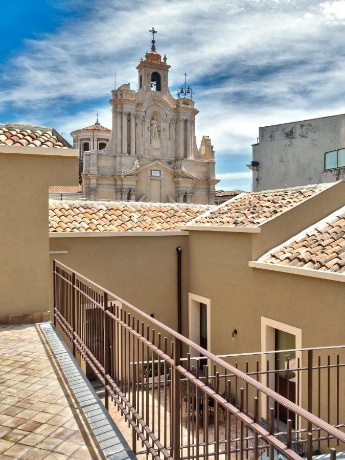 Locanda Sant'Antonio Aci SantʼAntonio Екстериор снимка