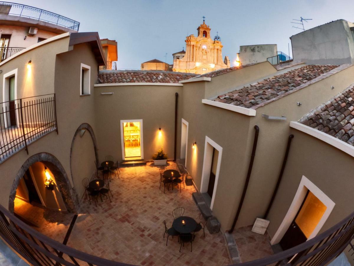 Locanda Sant'Antonio Aci SantʼAntonio Екстериор снимка